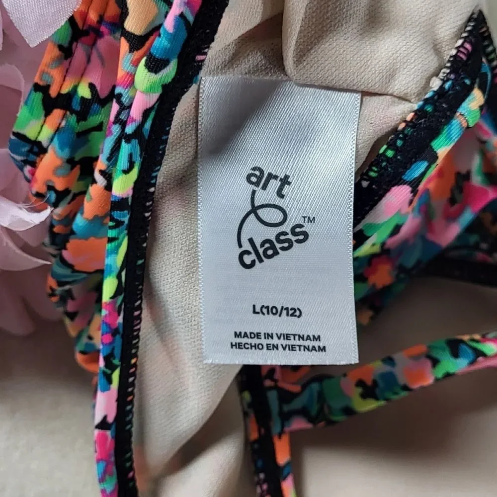 Art Class Girls NWT Floral Multicolor Bikini/Swim Top Size Large (10/12) UPF 50+